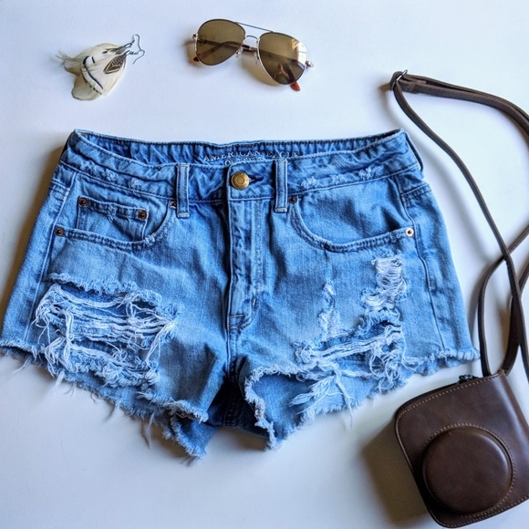 American Eagle Outfitters Pants - Host Pick! AEO Hi-rise Festival Shorts Light Wash